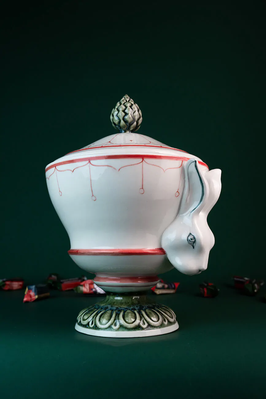 Цукерниця з зайчиком червоно-зелена Art Hall Ceramics
