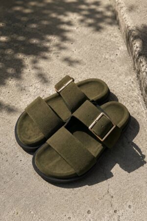 Шльопанці Artell shoes