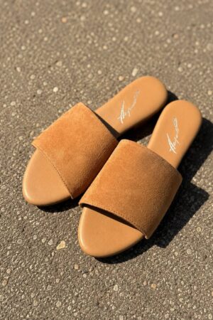 Шльопанці Artell shoes